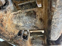 Hyundai R320 NLC-7A Kettenbagger OQ80