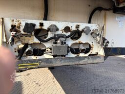 Krone SDR27 + CARRIER MAXIMA 1300 + STUURAS