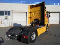 Mercedes-Benz Actros 1842