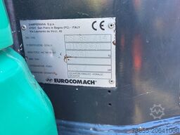 Eurocomach Es 85 Zt with 3 buckets