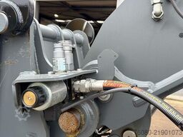 Liebherr T42-7S (INCL BUCKET / BE MACHINE / LIKE NEW / 7...
