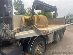 Scania G490 8x4 Heckkran und Bordmatic