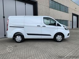 Ford Custom 280 Van L1   Km solo 88.400