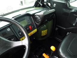 John-Deere Gator XUV 855D