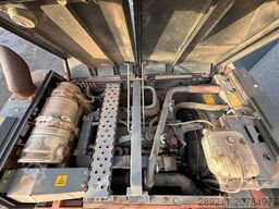 Hitachi ZX 350 LC-6 (Comes with 2 Buckets)