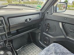 LADA Taiga 4x4 -1. Hand-AHK-Bügel-Dachgepäckträger