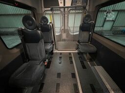 VOLKSWAGEN Crafter 2.5 TDi Maxi 9Sitze + Lift ENGINE BROKEN