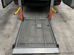 VOLKSWAGEN Crafter 2.5 TDi Maxi 9Sitze + Lift ENGINE BROKEN