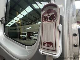 VOLKSWAGEN Crafter 2.5 TDi Maxi 9Sitze + Lift ENGINE BROKEN