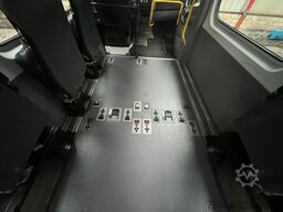 MERCEDES-BENZ Sprinter 313 BlueTEC 7 Sitze+Lift ENGINE NO GOOD