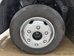 MAN 8.180 TGL BL Schiebeplane Klima 3 Sitzer