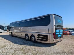 MAN Lions Coach R08