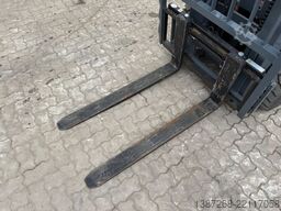  JQ Power CPCD25 / 2.5T Diesel / Sideshift / 2026