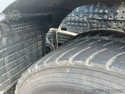 MERCEDES-BENZ 3348 SZM 6x6 Blatt/Blatt Motorschaden