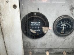 Broshuis MFCC Multi / Carrier Genset / 2x Extendable / 1...