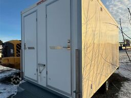  Arnpro wheeled cabin with living area and toilet