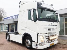 Volvo FH 4x2 bed 2x Holland Truck