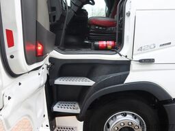 Volvo FH 4x2 bed 2x Holland Truck