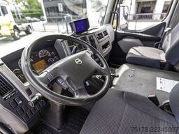 VOLVO FL 240 (12T.) + DHOLLANDIA 2T.