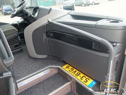 MERCEDES-BENZ Tourismo RHD, 55 Sitze, Euro 6