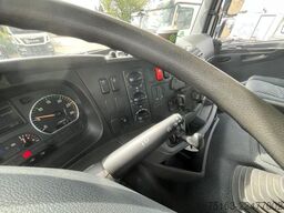 MERCEDES-BENZ Axor 1826 K 4x2 2-Achs Kipper Kran Greiferst. de