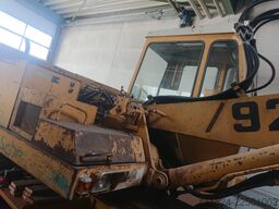 Liebherr A 921 C