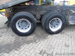 Renault Kerax 410DXI + 8X4 + MANUAL + SPRING