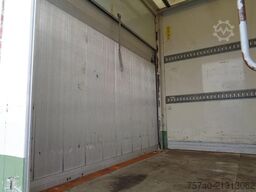 Mercedes-Benz Atego 822 + Euro 5 + Dhollandia lift