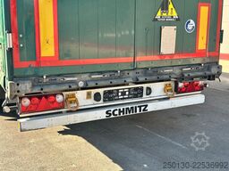 SCHMITZ CARGOBULL SCB*S3T MegaTrailer Curtainsider Edscha