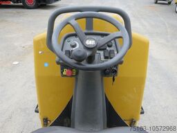CATERPILLAR Tandem-Vibrationswalze CB14 B Baumaschine