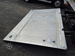 Fuso Canter 7C18 Aut., Koffer LBW AHK