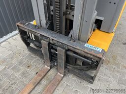 Jungheinrich EFG430
