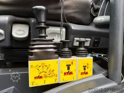 IVECO Tracker AD380T50 6x4 KH Kipper Bordmatik