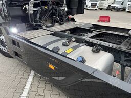 Mercedes-Benz Actros 1842 Gigaspace / 301 dkm / Full Spoiler ...
