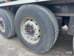 Istrail Triple Axle Trailer