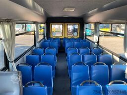 Mercedes-Benz 818 CDI SORA 43+2+1