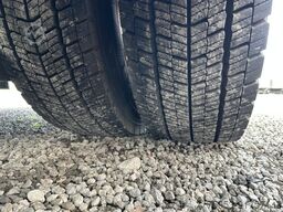 Mercedes Benz 1851 LS Gigaspace Standklima Retarder