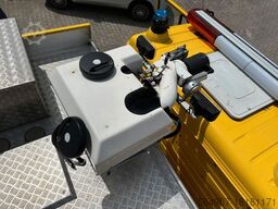 MERCEDES-BENZ 3238 SK Löschfahrzeug Rosenbauer ULF9000Mixmatik