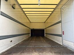 MERCEDES-BENZ ATEGO 818 L Koffer 7,20 m LBW 1 T*SEITENTÜR