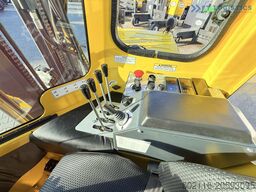 Combilift C3000 GAS TRIPLEX 4900 FREE LIFT CABIN