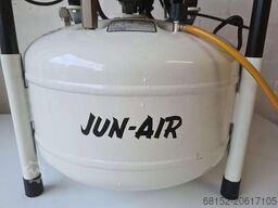 Jun-Air OF302-25B