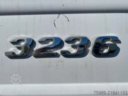 Mercedes-Benz Actros 3236 8X4 Manual SCHWING Stetter, 10 m3 G...