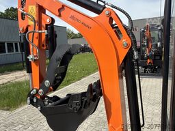 Tec Point - 1,6 Klasse Minibagger NEU! Schnellwechsler und 3 Schaufeln im Set