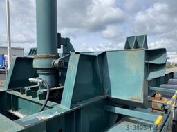 Burg 20 Ft. Container/Tipper , Self Suport Diesel