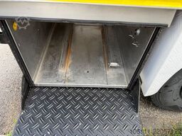 MERCEDES-BENZ 814 F Doka 9-Sitzer DiffSperre  7,0m