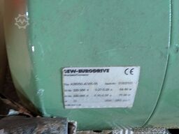 SEW-EURODRIVE DV112M4/TF/VS