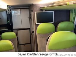 NEOPLAN Skyliner P06 / 531 / 77-1-1 / 431