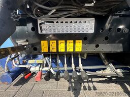 Hiab HAAKARM-CONTAINER +HIAB 244 E-8 + LIER + AFSTAN...