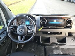 MERCEDES-BENZ SPRINTER 317 L2H2 LED MBUX10 RWD!