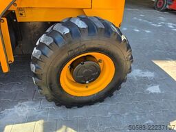 JCB 940-4 T4 - TRIPLEX